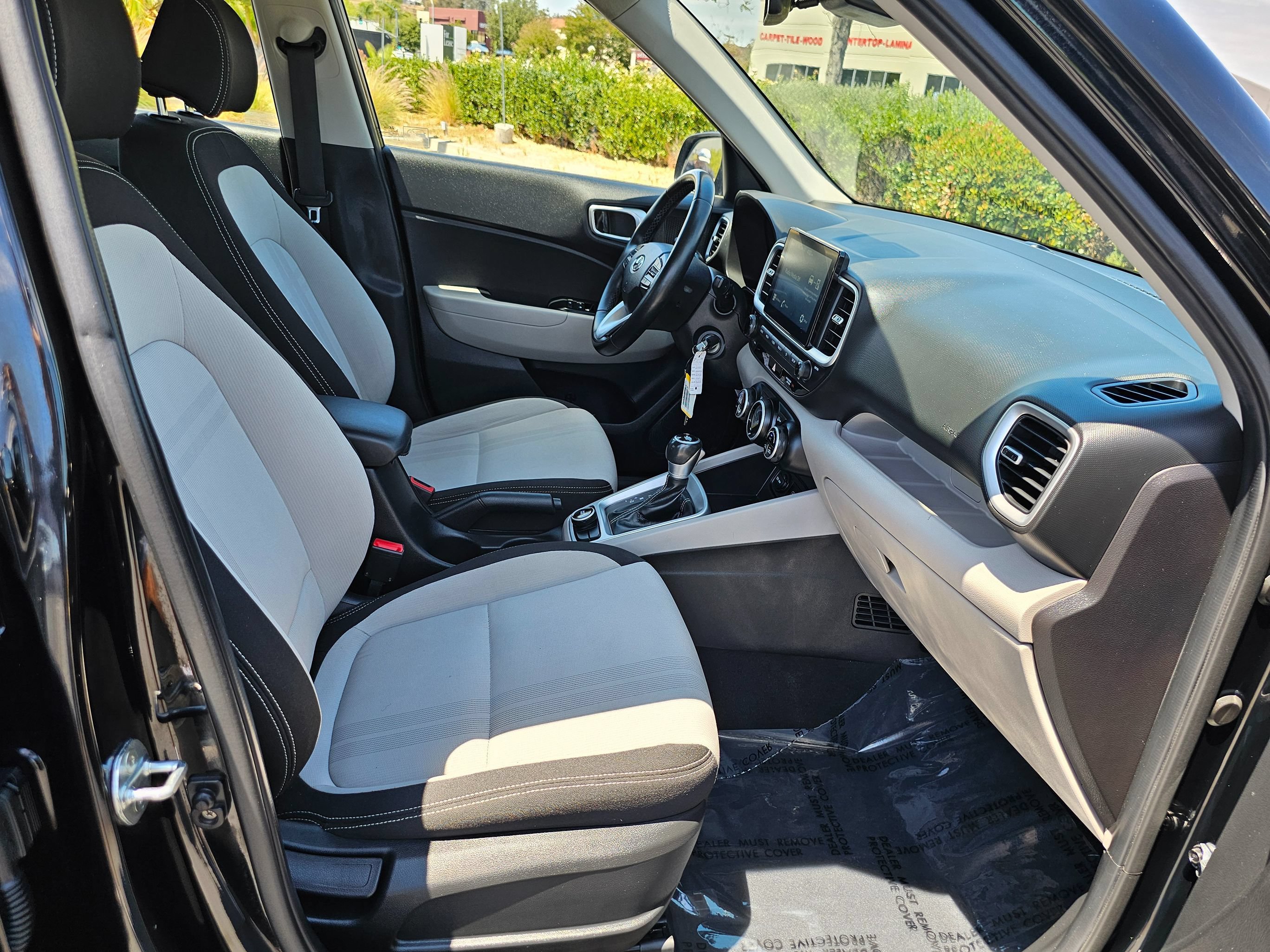Used 2020 Hyundai Venue SEL w/ Convenience Package FWD image 29