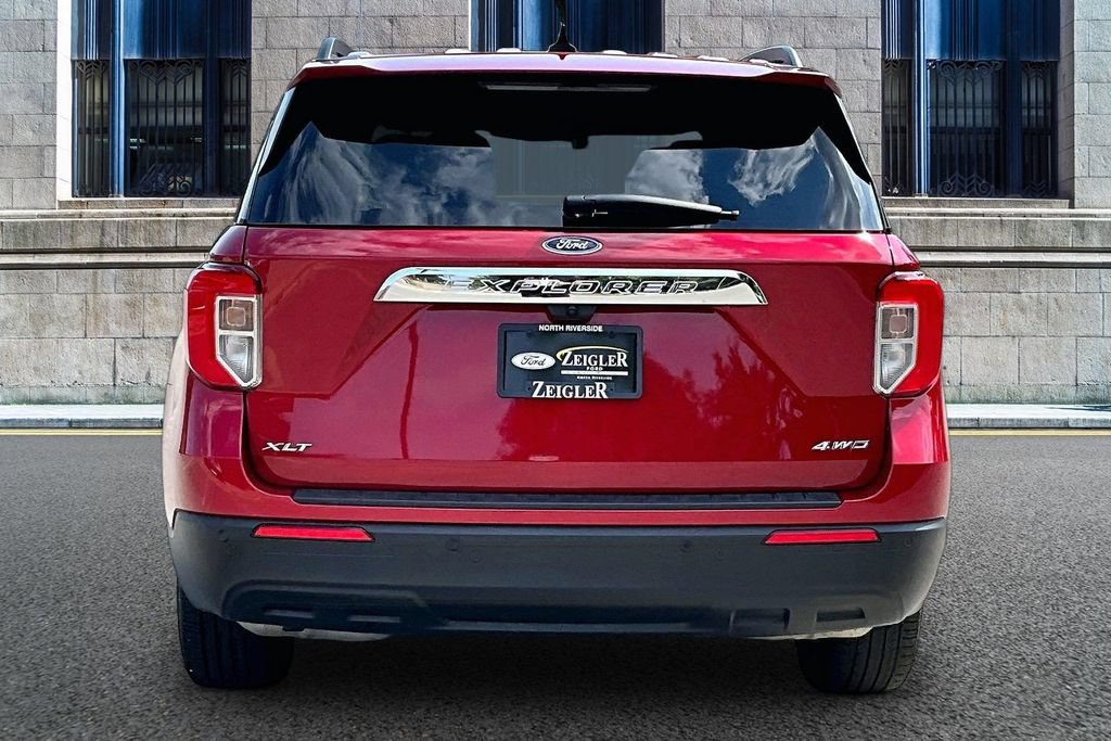 Certified 2023 Ford Explorer XLT AWD/4WD image 4
