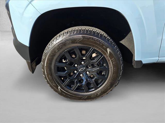 Used 2025 Chevrolet Colorado W/T w/ WT Custom Package image 21