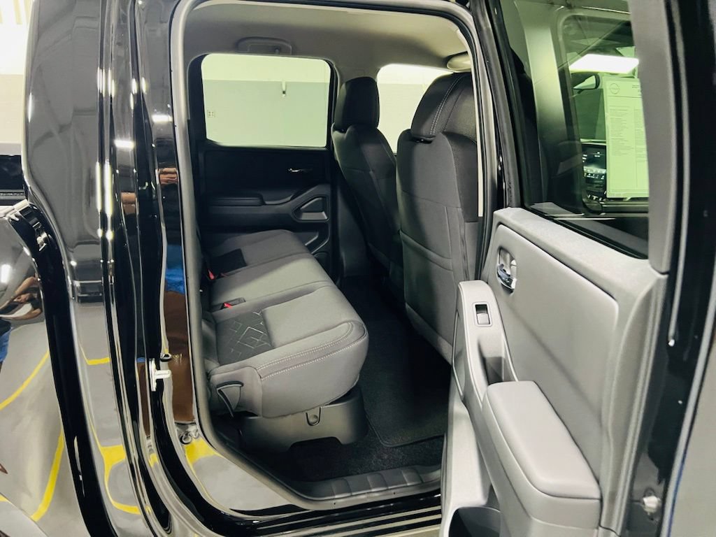 New 2027 Nissan Frontier SV RWD image 26