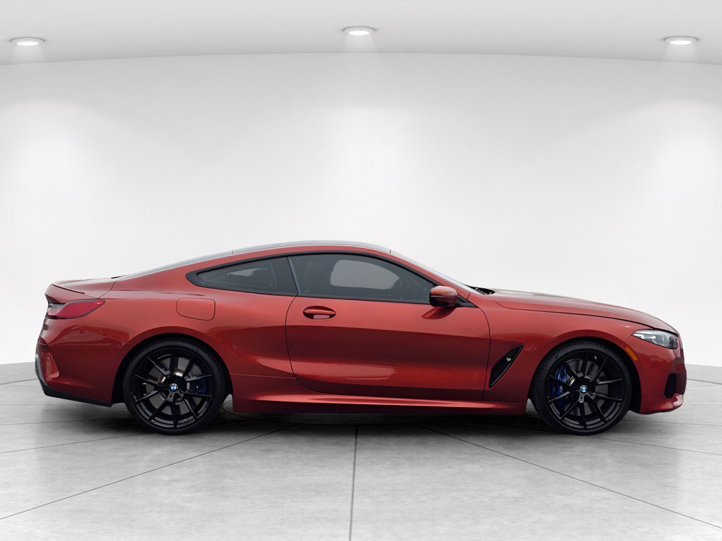Used 2022 BMW M850i xDrive Coupe w/ Driving Assistance Package AWD/4WD image 7