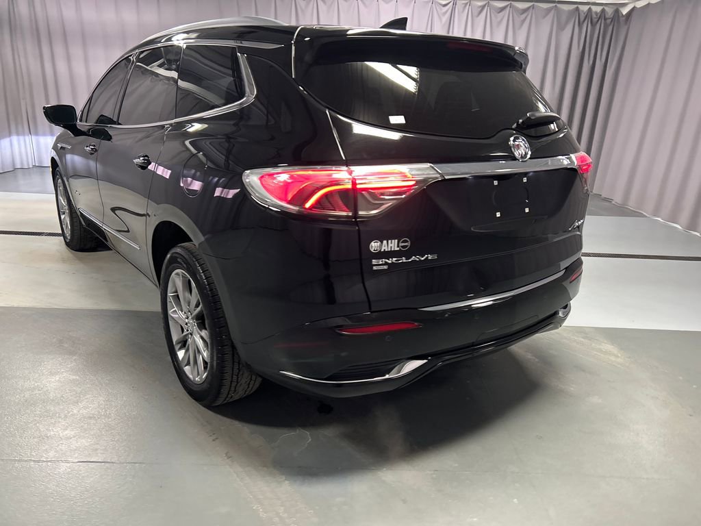Used 2024 Buick Enclave Avenir w/ Avenir Technology Package image 5