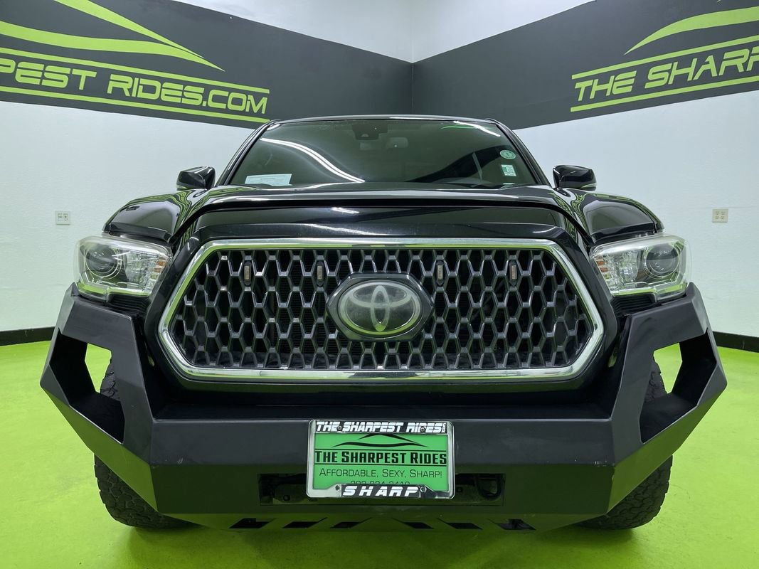 Used 2019 Toyota Tacoma TRD Off-Road w/ Technology Package image 3