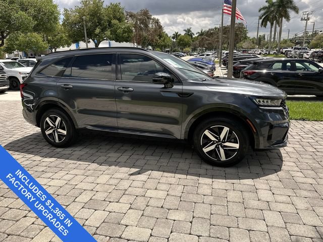Used 2023 Kia Sorento EX w/ Panoramic Sunroof Package FWD image 15