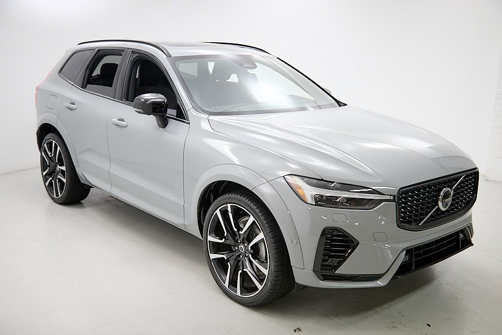 Certified 2024 Volvo XC60 T8 Ultimate image 4