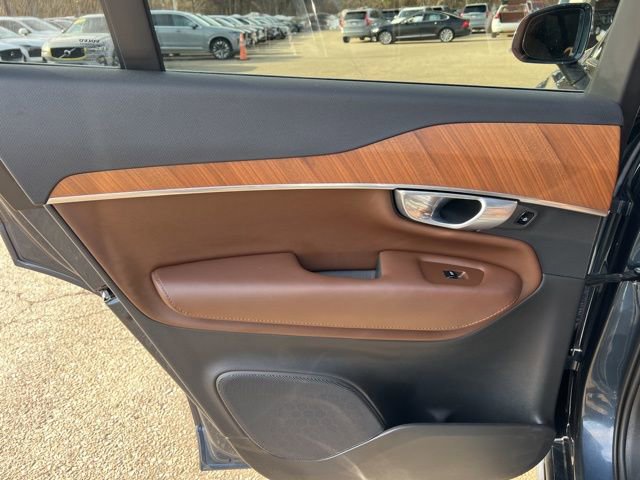 Certified 2024 Volvo XC90 B5 Plus image 25