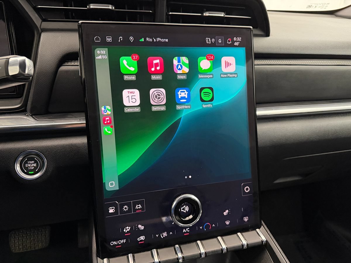 Used 2026 GMC Terrain Elevation image 21