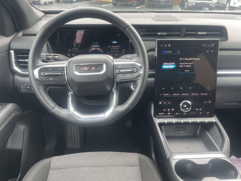 Used 2025 GMC Terrain Elevation AWD/4WD image 13