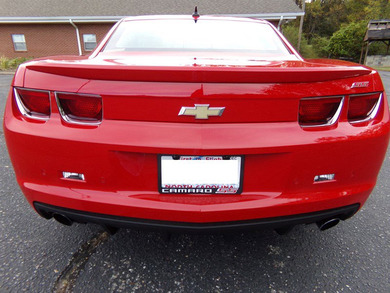 Used 2010 Chevrolet Camaro SS w/ RS Package image 7