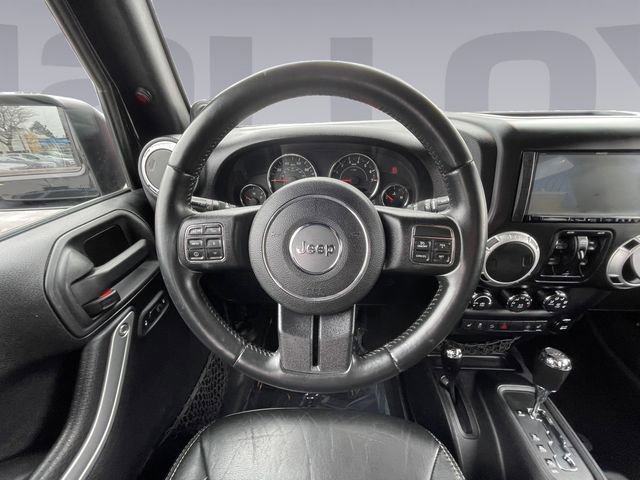 Used 2014 Jeep Wrangler Unlimited Sahara w/ Max Tow Package image 13