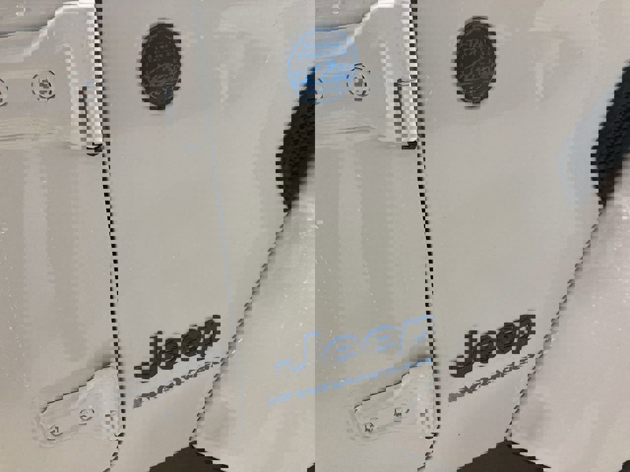 Used 2016 Nissan Juke SV image 9