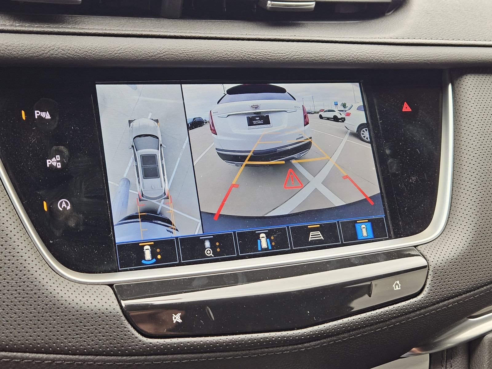 New 2026 Cadillac XT5 Premium Luxury FWD image 19