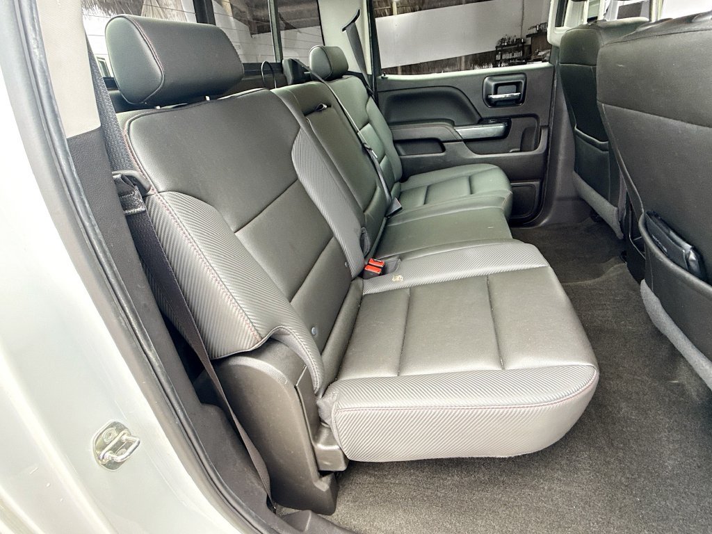 Used 2018 GMC Sierra 1500 SLT w/ All-Terrain Package AWD/4WD image 30