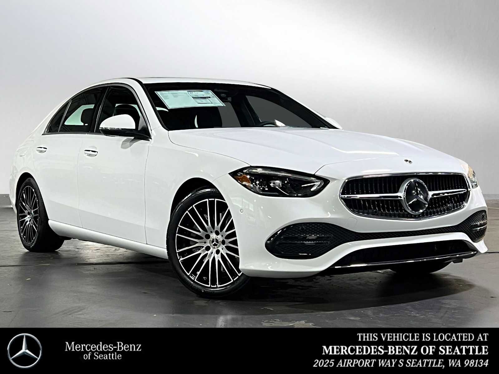 Used 2025 Mercedes-Benz C 300 4MATIC Sedan image 1