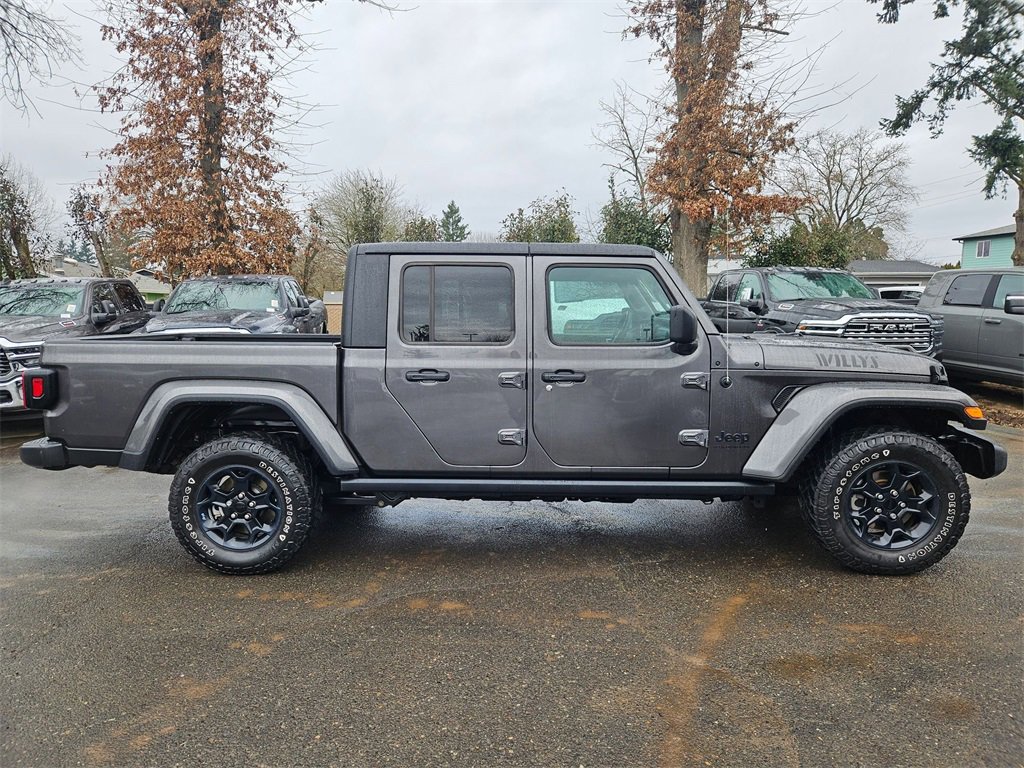 Certified 2023 Jeep Gladiator Willys image 8