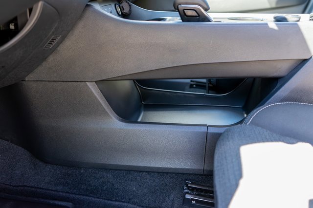 Used 2022 Nissan Rogue SV image 23