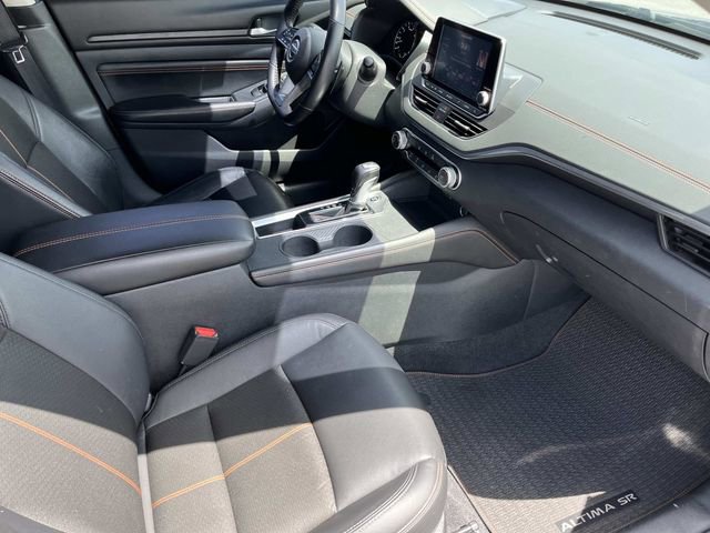 Used 2021 Nissan Altima 2.5 SR FWD image 25