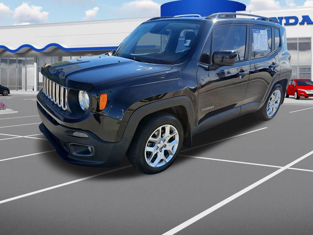 Used 2018 Jeep Renegade Latitude image 3