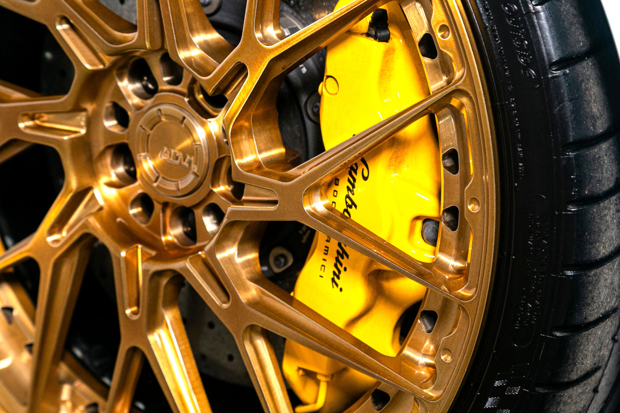 Used 2015 Lamborghini Huracan LP 610-4 image 6