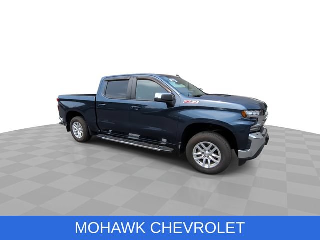Used 2020 Chevrolet Silverado 1500 LT w/ All-Star Edition AWD/4WD image 2