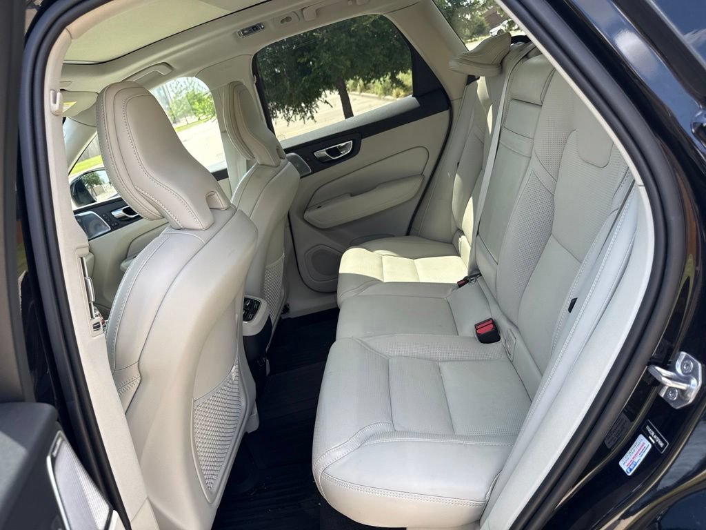 Used 2019 Volvo XC60 T6 Inscription w/ Protection Package Premier AWD/4WD image 15