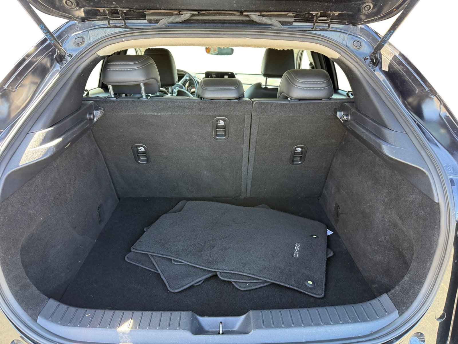 Used 2024 MAZDA CX-30 AWD 2.5 S w/ Select Sport Pkg image 17