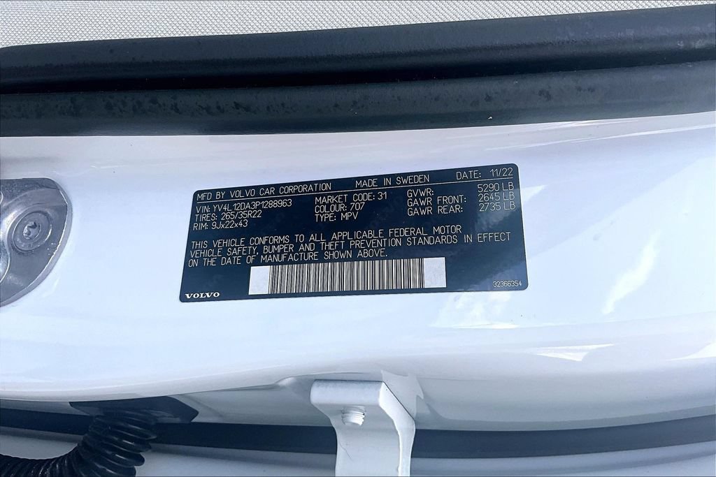Used 2023 Volvo XC60 B5 Ultimate w/ Protection Package Premier FWD image 47