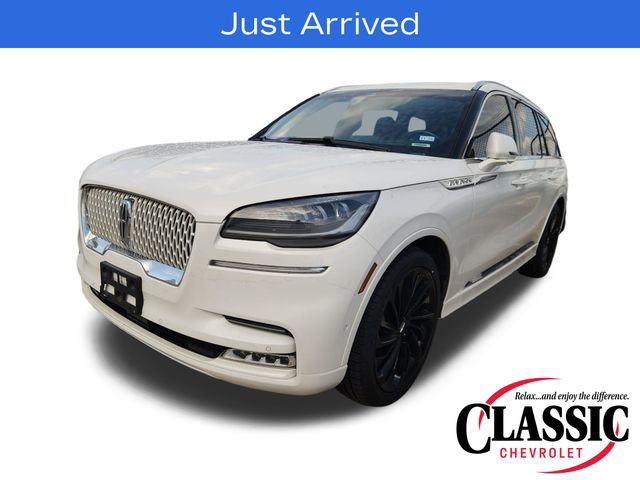 Used 2021 Lincoln Aviator Reserve w/ Equipment Group 208A RWD image 4
