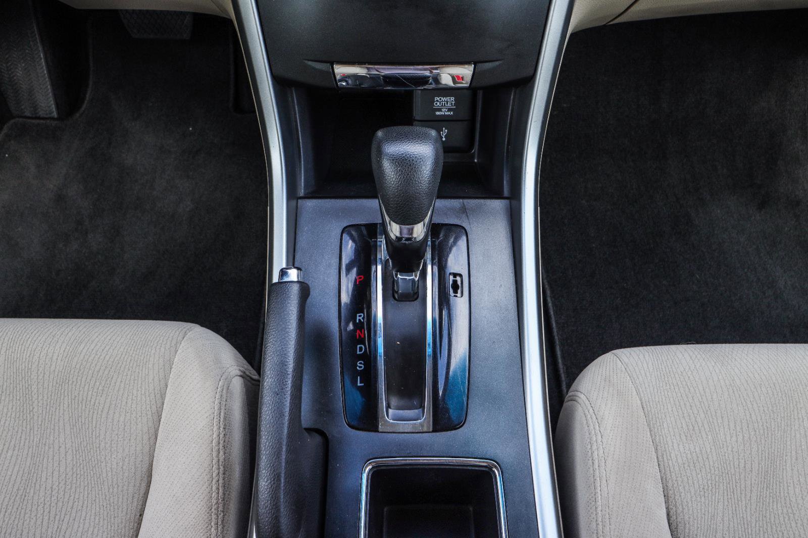 Used 2013 Honda Accord EX image 27