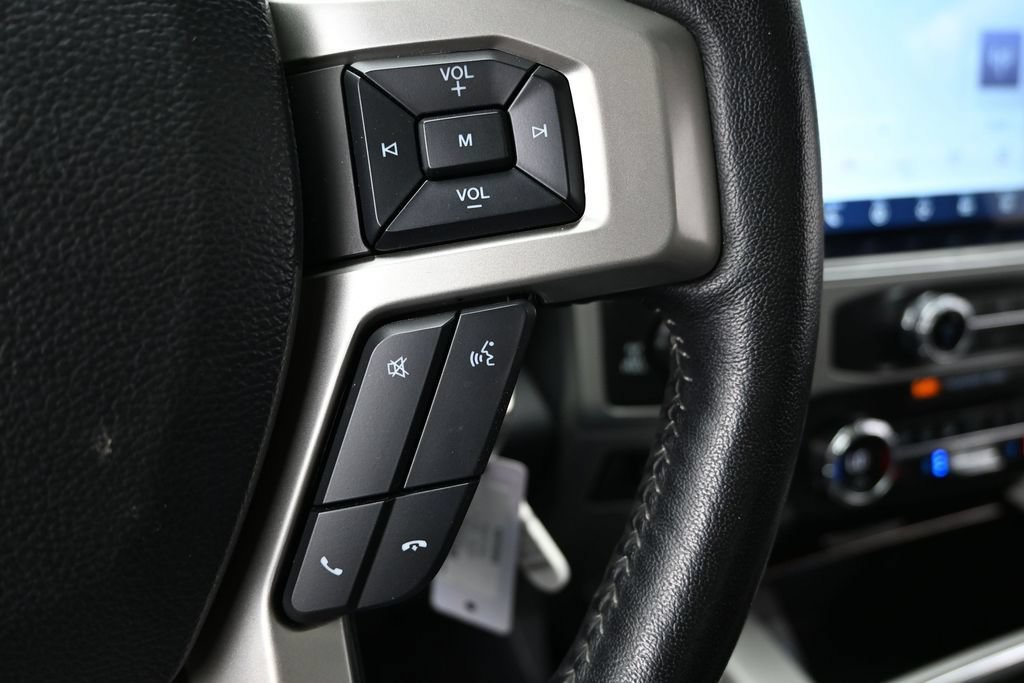 Used 2022 Ford F250 Lariat w/ Black Appearance Package AWD/4WD image 23