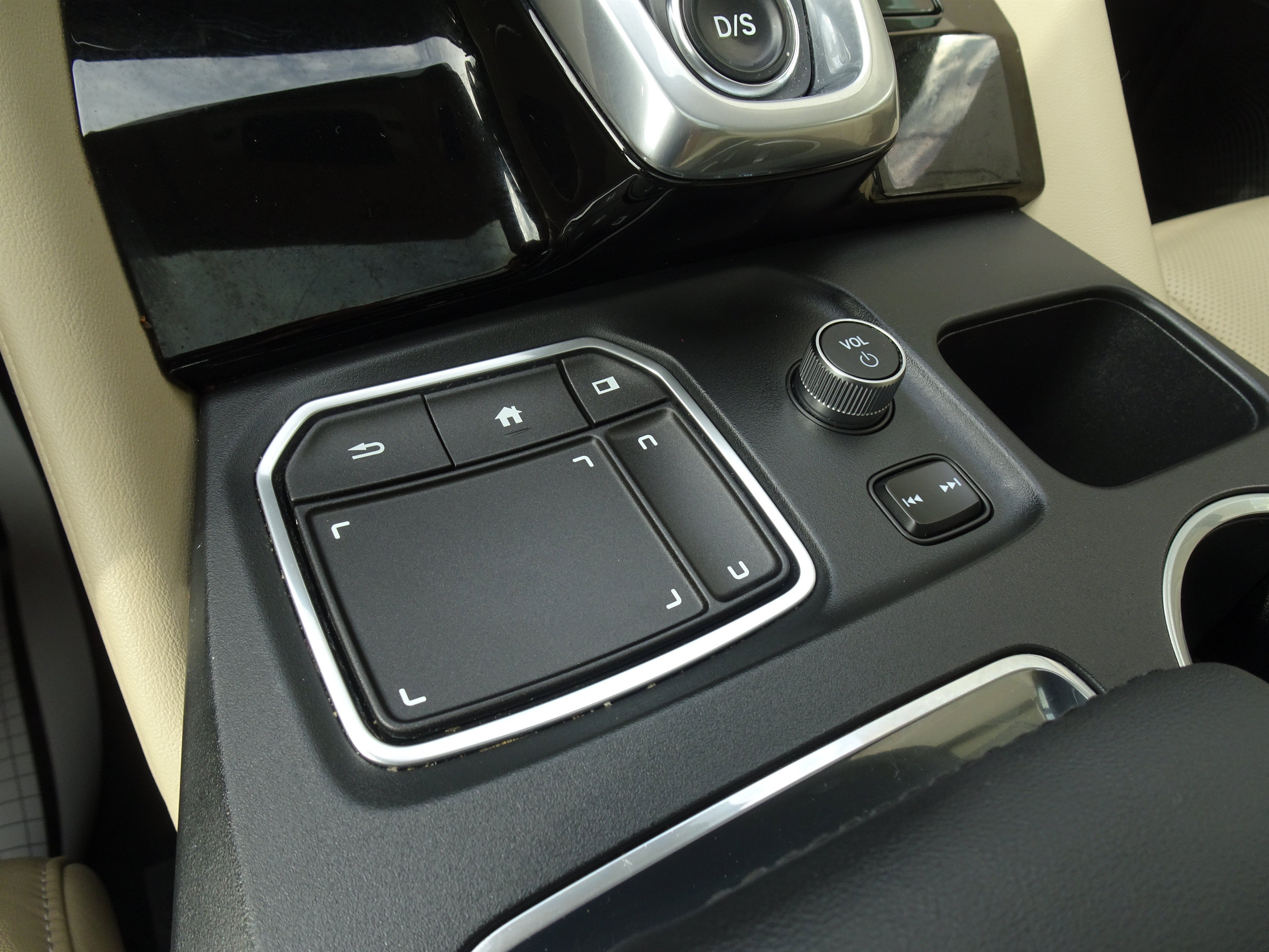 Used 2023 Acura MDX w/ Technology Package AWD/4WD image 18