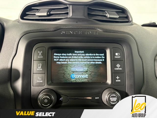 Used 2015 Jeep Renegade Sport w/ Power & Air Group FWD image 41