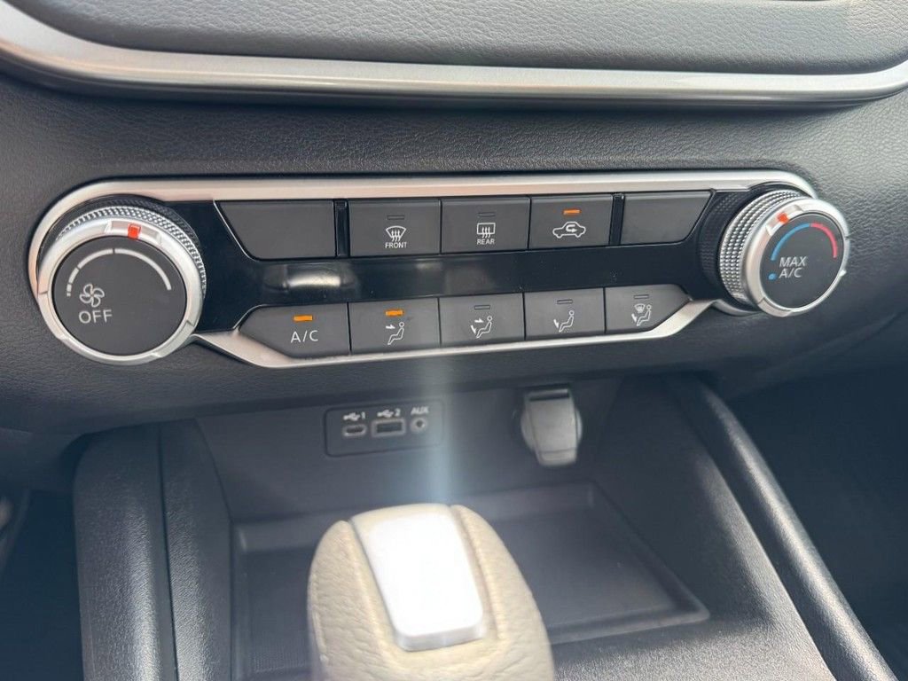 Used 2025 Nissan Altima 2.5 S FWD image 18