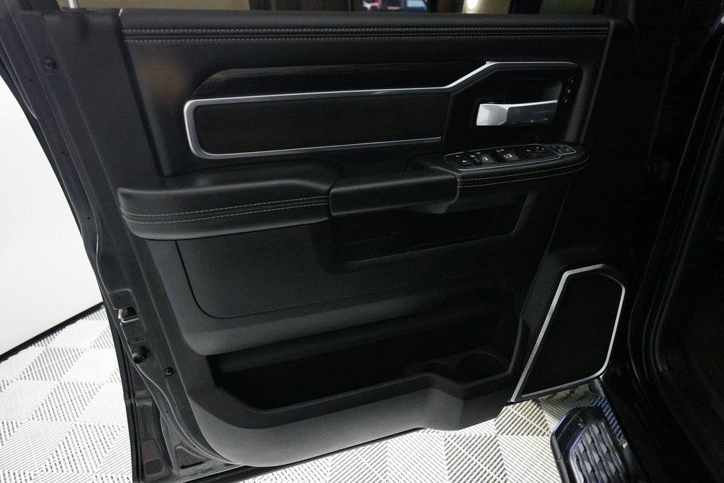 Used 2024 RAM 2500 Laramie w/ Night Edition image 15