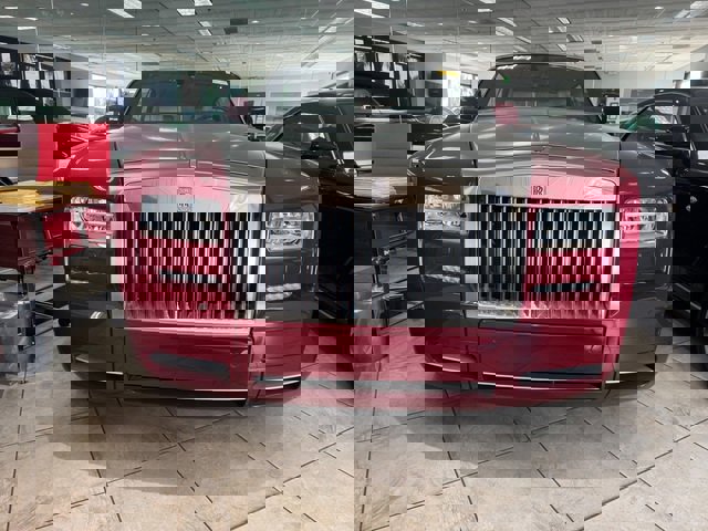 Used 2014 Rolls-Royce Phantom Drophead Coupe image 2