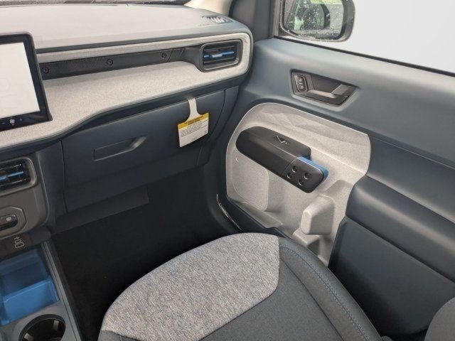 New 2026 Ford Maverick XLT FWD image 18