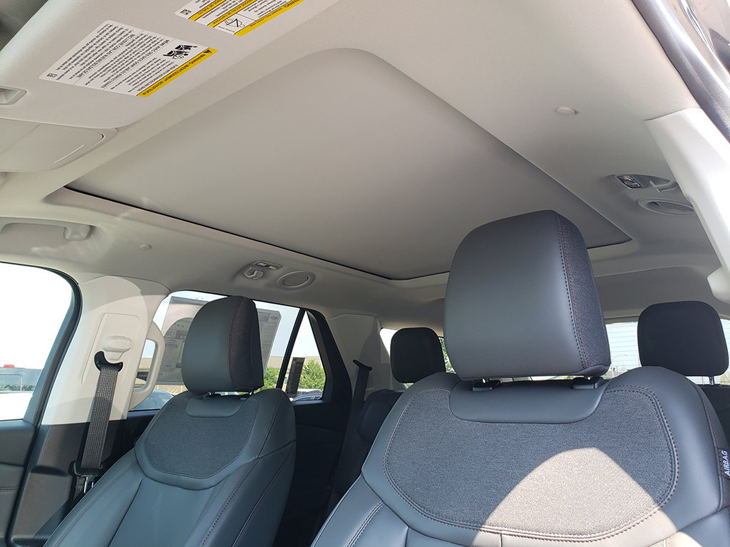 New 2026 Ford Explorer Active w/ Active Comfort Package AWD/4WD image 23