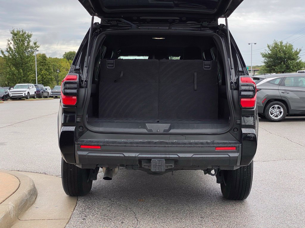 Used 2025 Toyota 4Runner SR5 RWD image 7