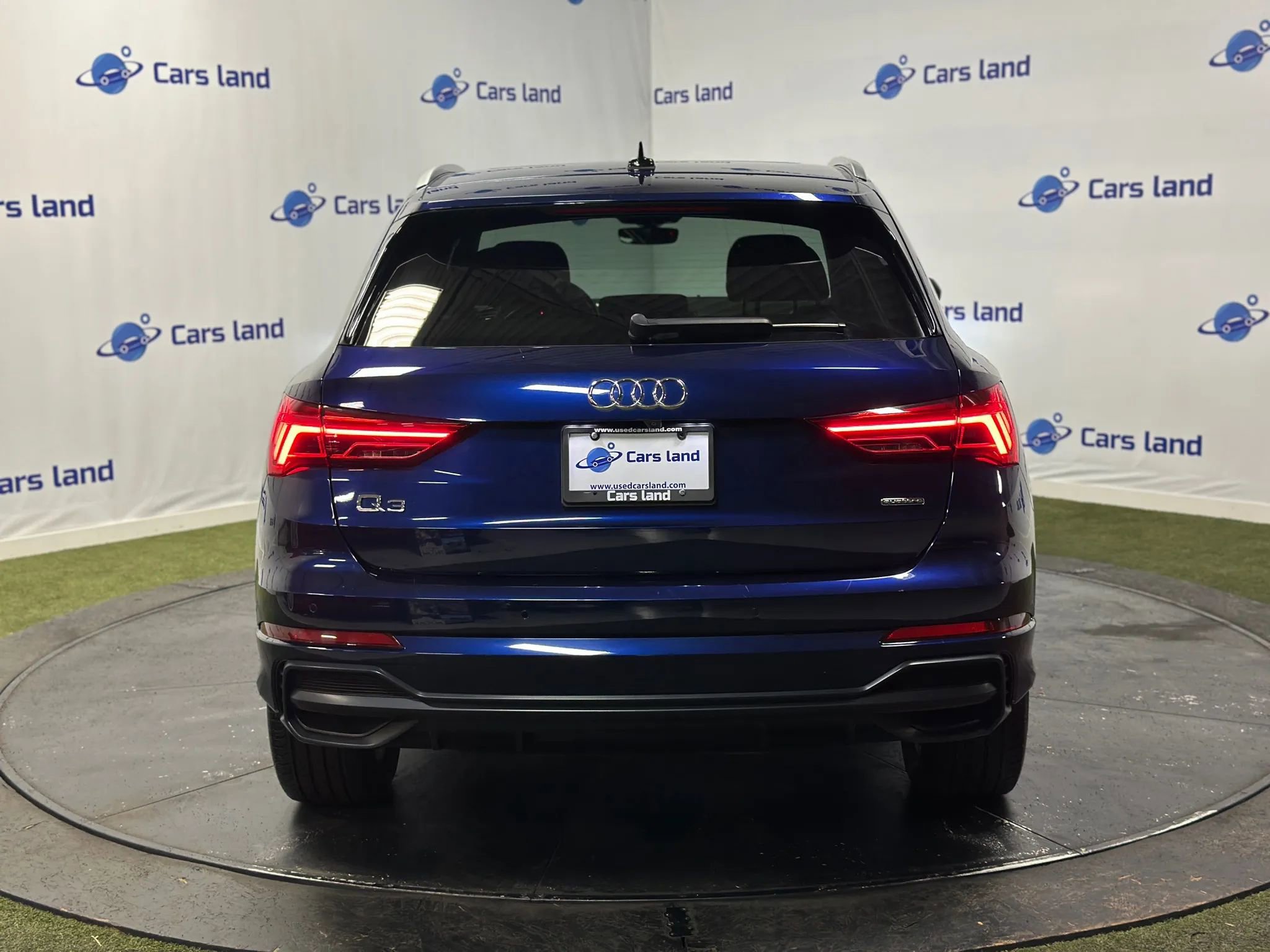 Used 2021 Audi Q3 2.0T Premium Plus w/ Premium Plus Package image 4