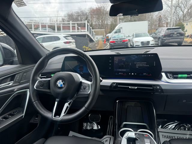 Used 2025 BMW X2 xDrive28i w/ M Sport Package image 16