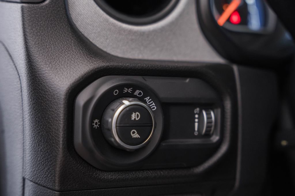 New 2026 Jeep Gladiator Sport image 38