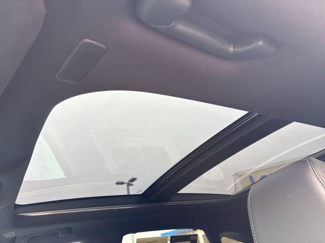 Used 2023 Lexus RX 350 w/ Accessory Package (Z1) image 12