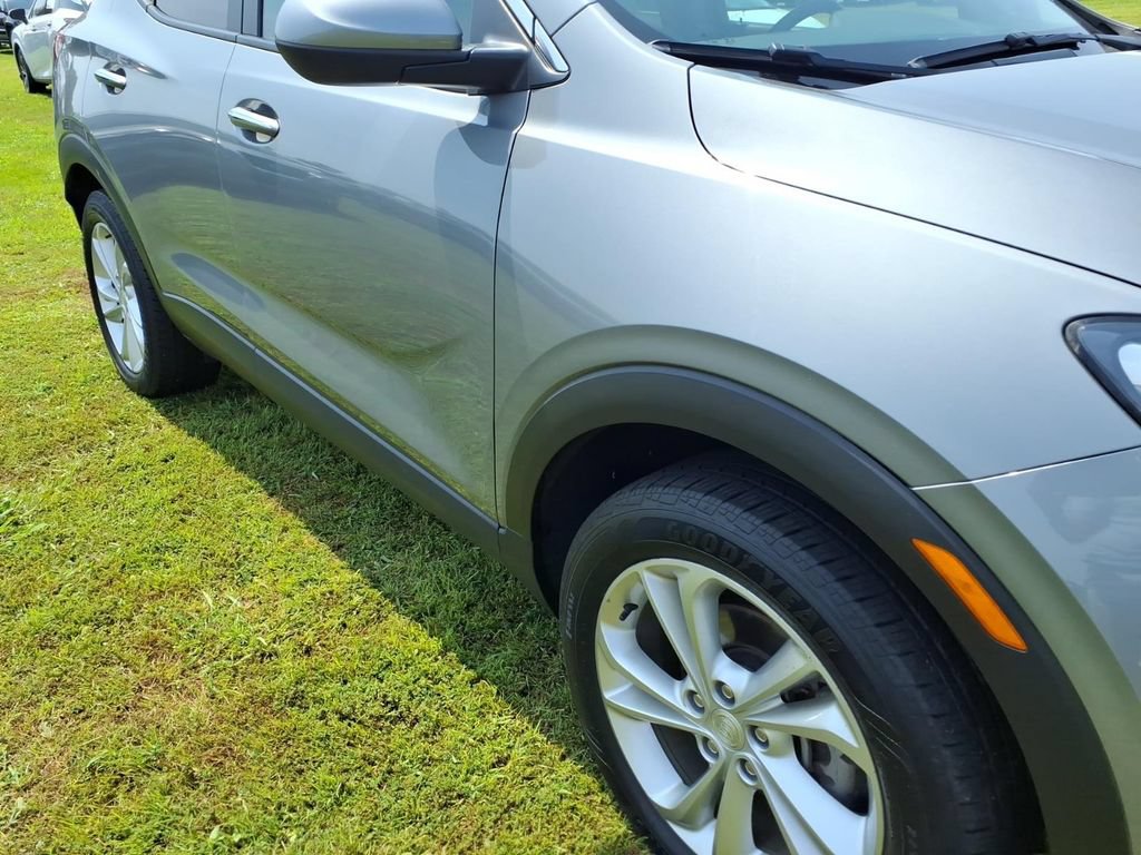 Used 2023 Buick Encore GX Preferred w/ Cold Weather Comfort Package AWD/4WD image 19
