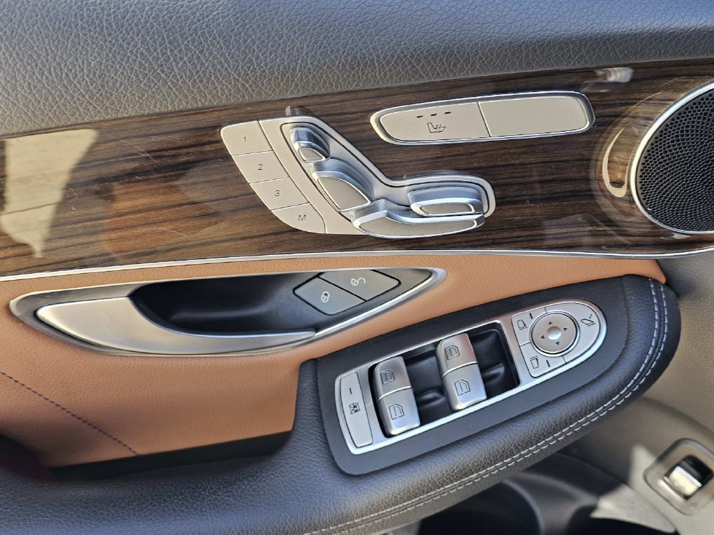 Used 2021 Mercedes-Benz GLC 300 4MATIC Coupe w/ AMG Line image 17