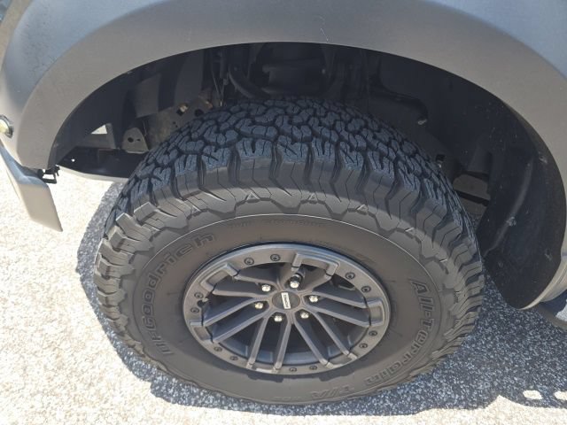 Certified 2019 Ford F150 Raptor w/ Equipment Group 802A Luxury AWD/4WD image 8