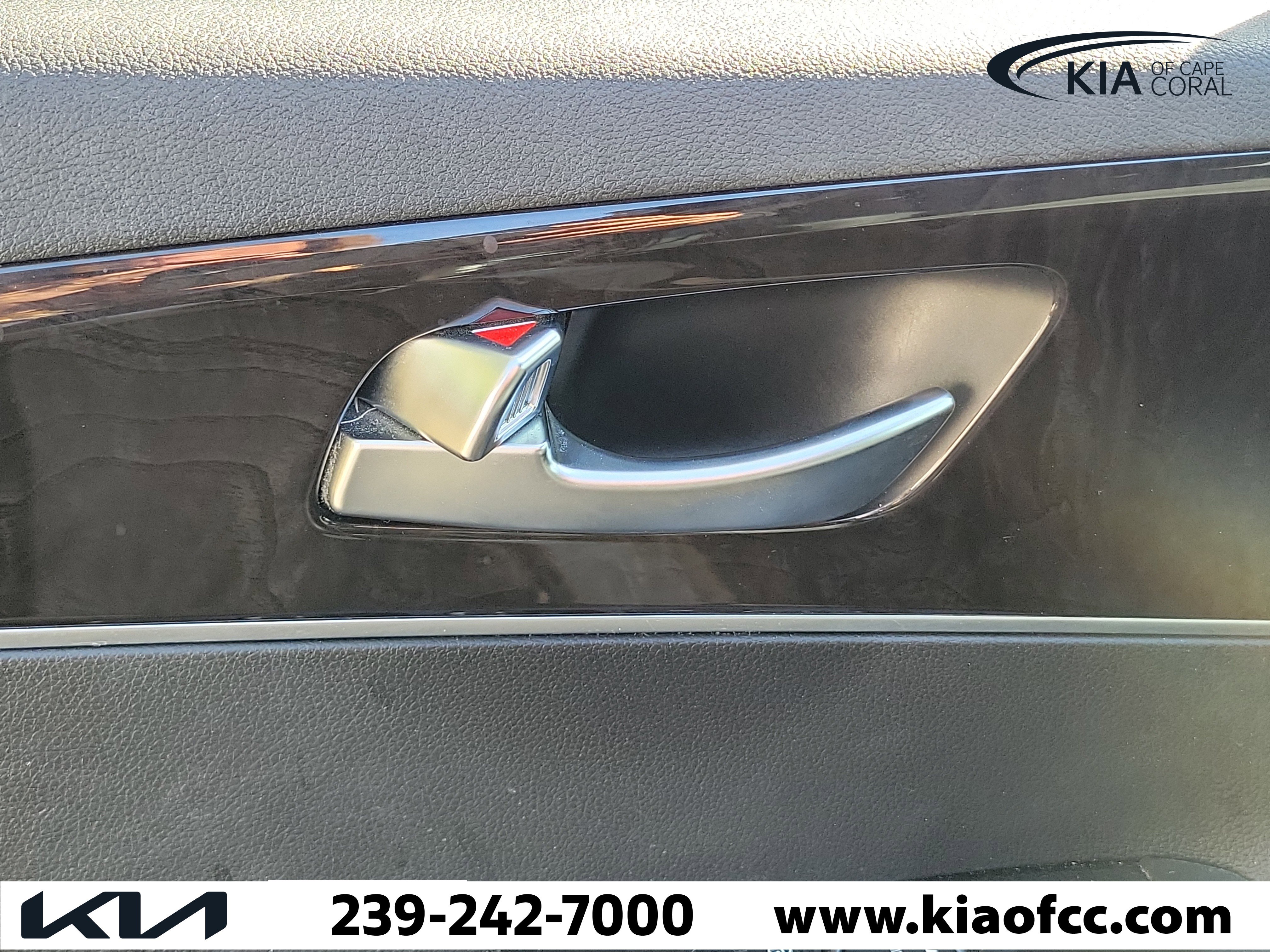 Used 2018 Kia Sorento L FWD image 25