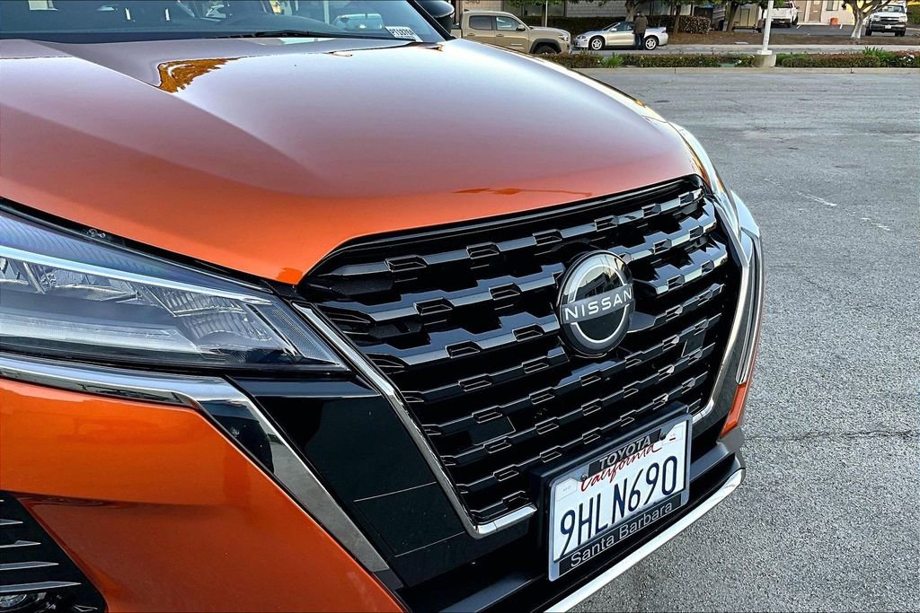 Used 2023 Nissan Kicks SR image 33