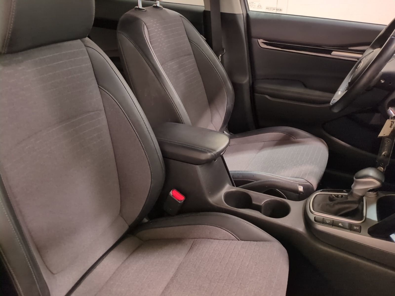 Certified 2021 Kia Seltos S image 12