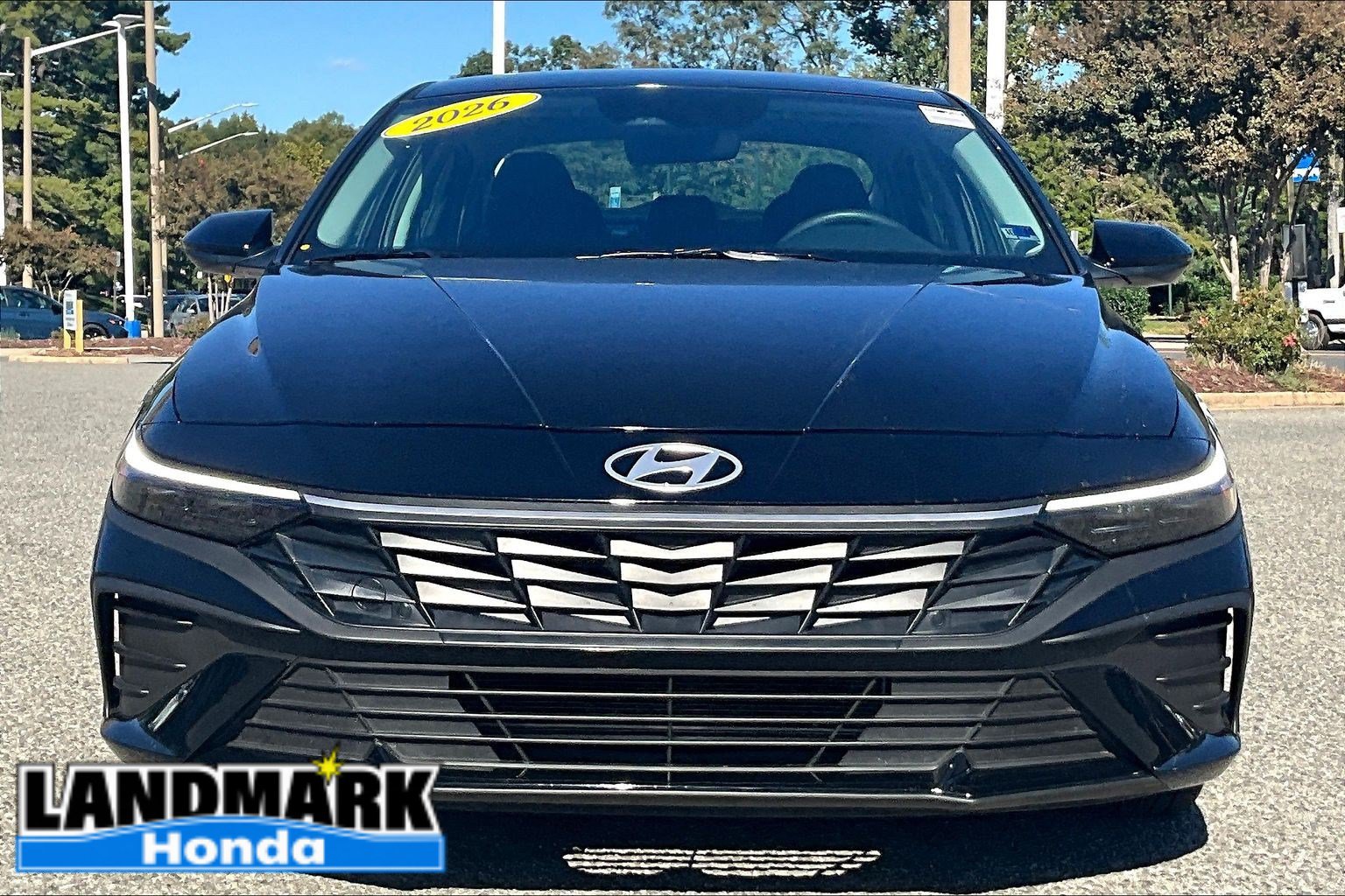 Used 2026 Hyundai Elantra SE FWD image 3