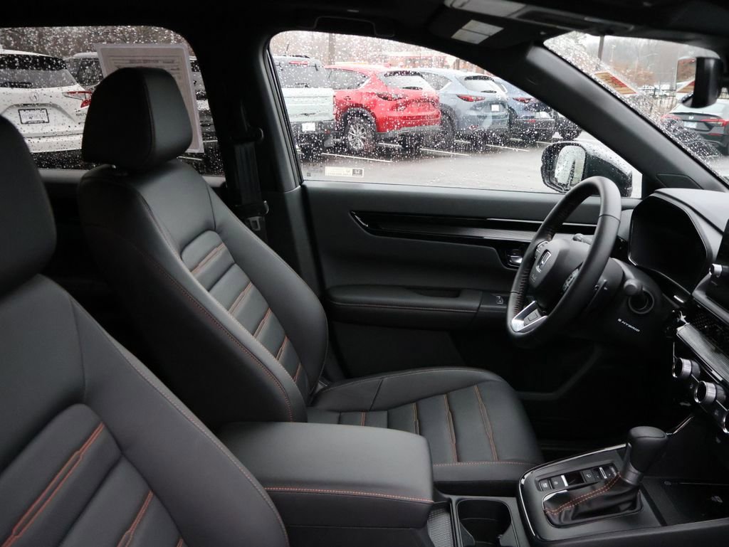 Certified 2026 Honda CR-V Sport Touring image 8